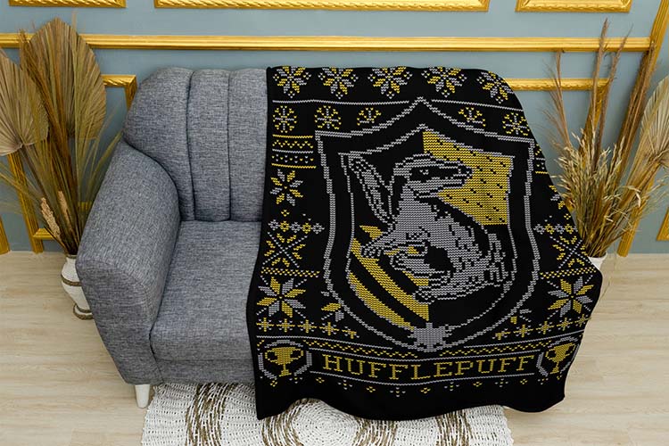 Гафелпаф Святковий дух Hufflepuff Festive Spirit