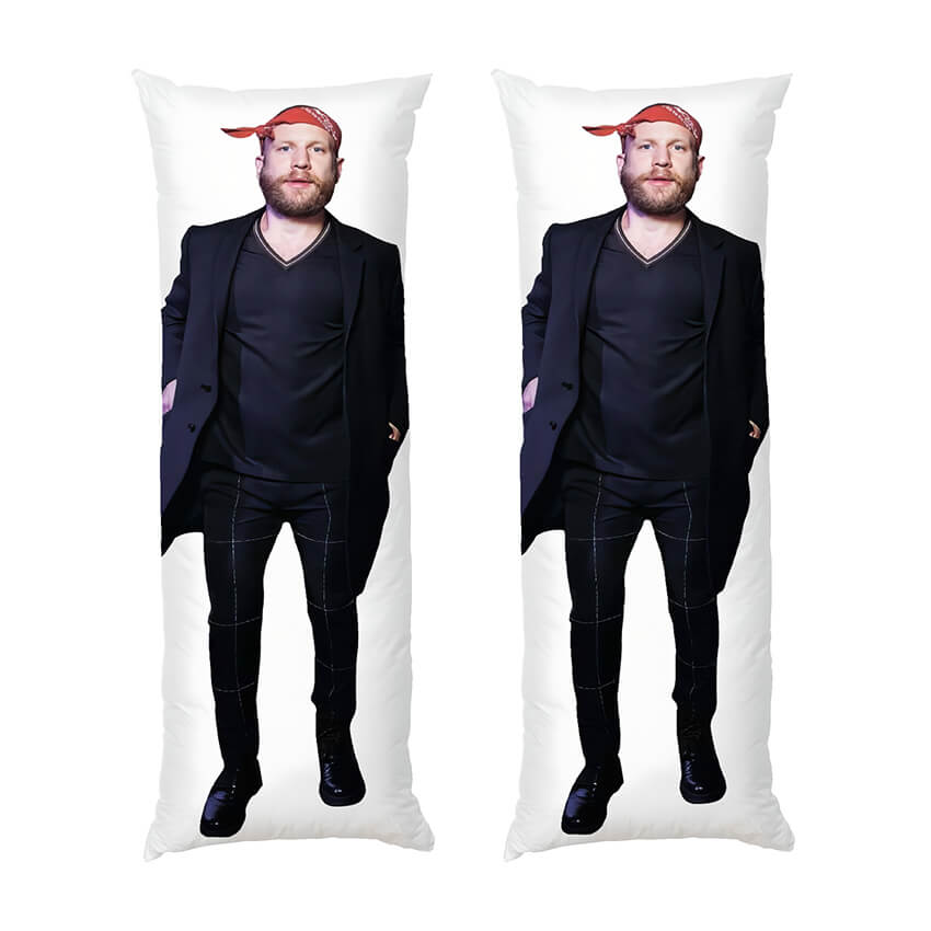 Іван Дорн Червона бандана Ivan Dorn Red bandana