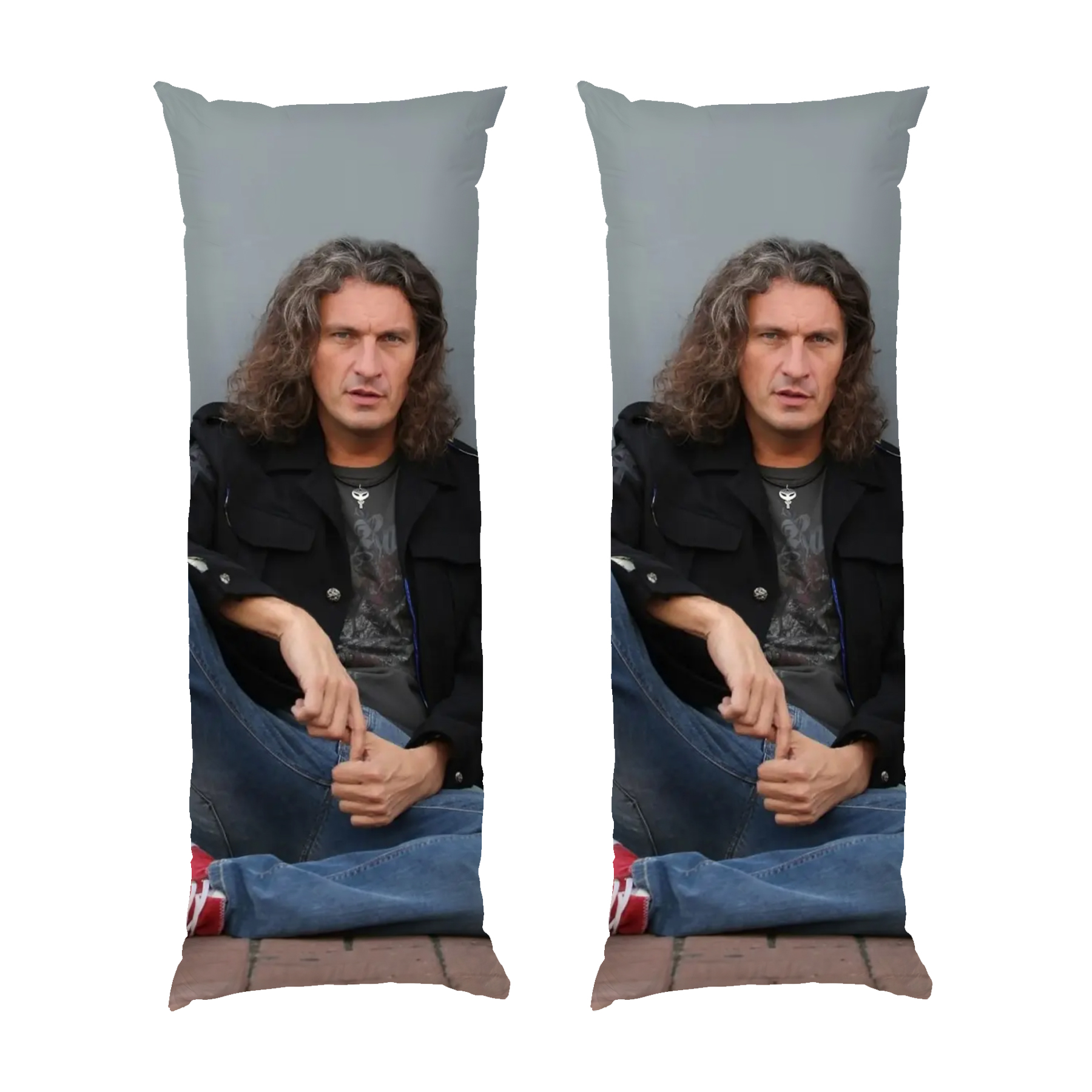 Кузьма сидить Kuzma is sitting