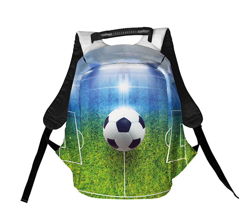 М’яч на футбольному полі Ball on a football field