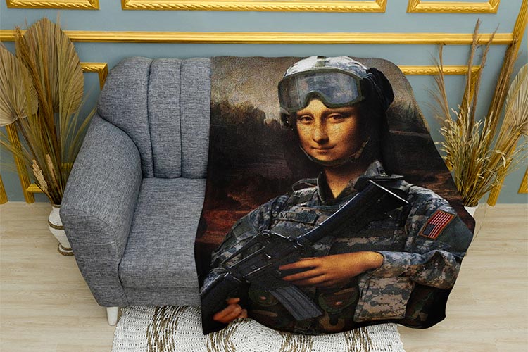 Мона Ліза у армійській формі Mona Lisa in army uniform