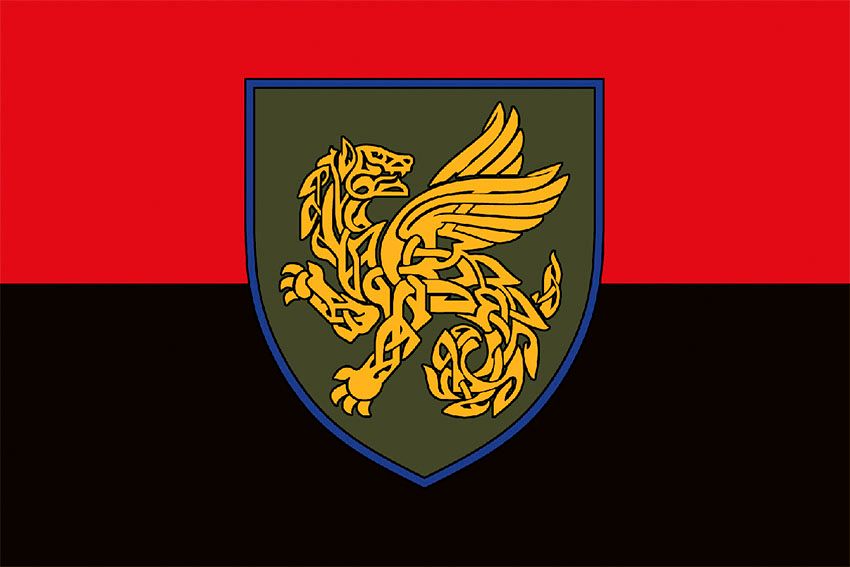 Прапор 158 окремої механізованої бригади (158 ОМБр) СВ ЗСУ червоно чорний