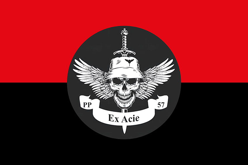 Прапор роти ударних БПЛА «Ex Acie» 57 ОМПБр імені Костя Гордієнка ЗСУ червоно чорний