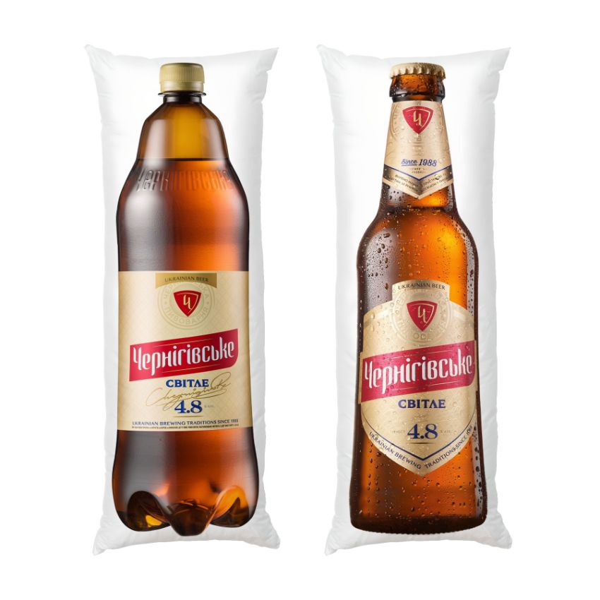 Пиво Чернігівське Пластикова та скляна пляшка Chernihivske beer Plastic and glass bottle