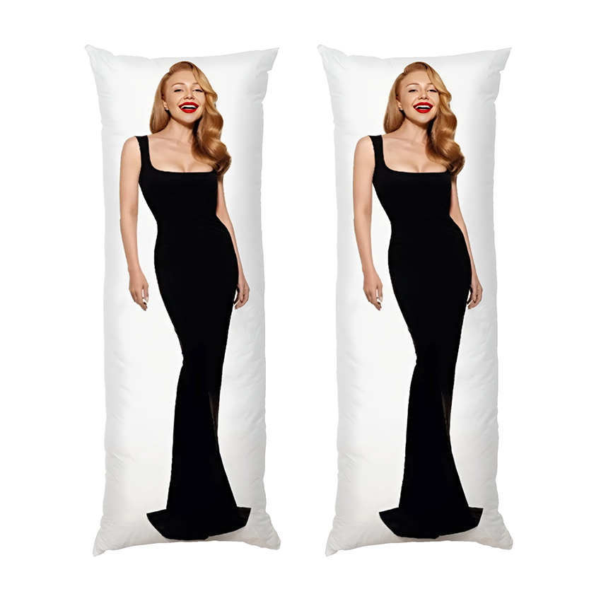 Тіна Кароль у вечірній сукні Tina Karol in a party dress