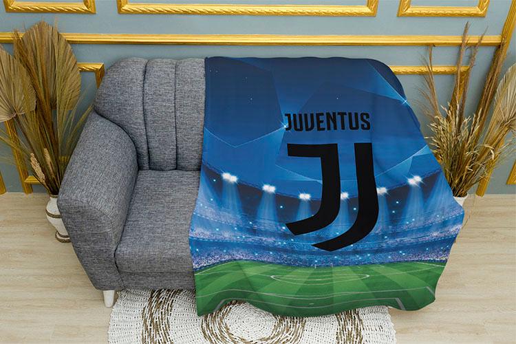 Ювентуc Нічний стадіон Iuventus Night Stadium