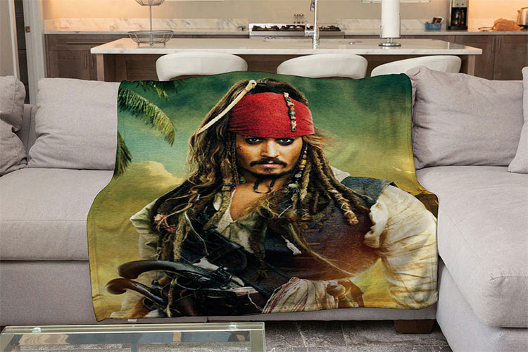 Плед «Капітан Джек Горобець»