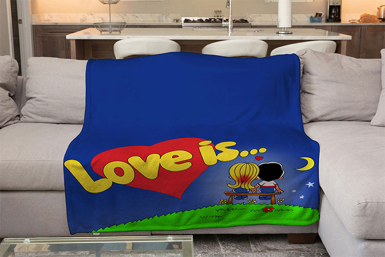Плед «Love is…»