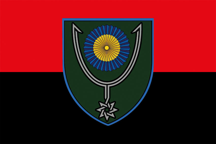 Прапор 152 окремої механізованої бригади (152 ОМБр) СВ ЗСУ червоно-чорний