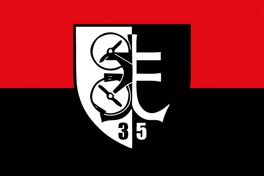 Прапор роти ударних БПЛА (35 ОБрМП) ЗСУ червоно-чорний