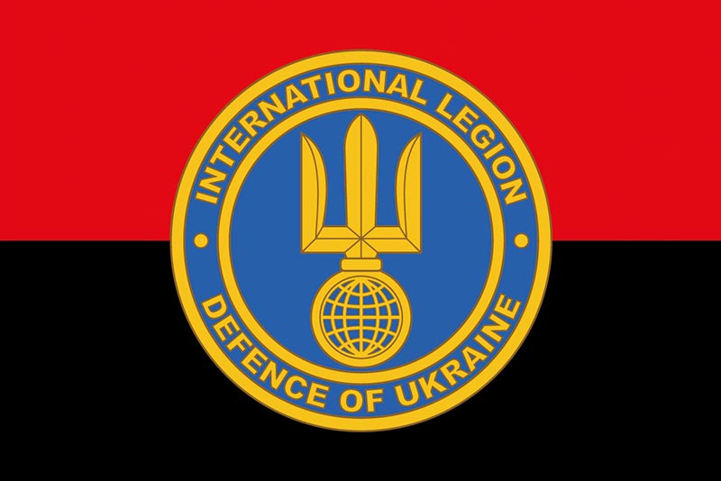 Прапор ЗСУ Інтернаціонального легіону територіальної оборони України червоно-чорний